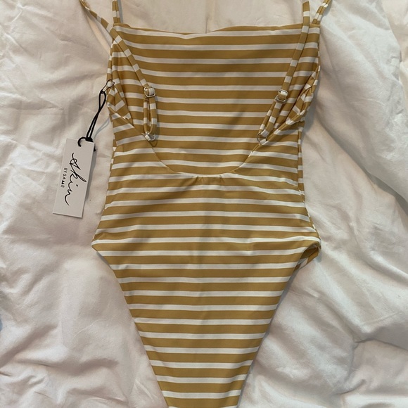 Swimsuit by Same Los Angeles - Picture 2 of 3